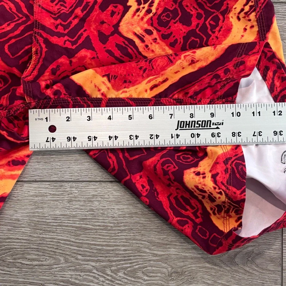 Nike 6.0 Board Shorts Mens 36 Red Orange Geometric Psychedelic Swim Trunks